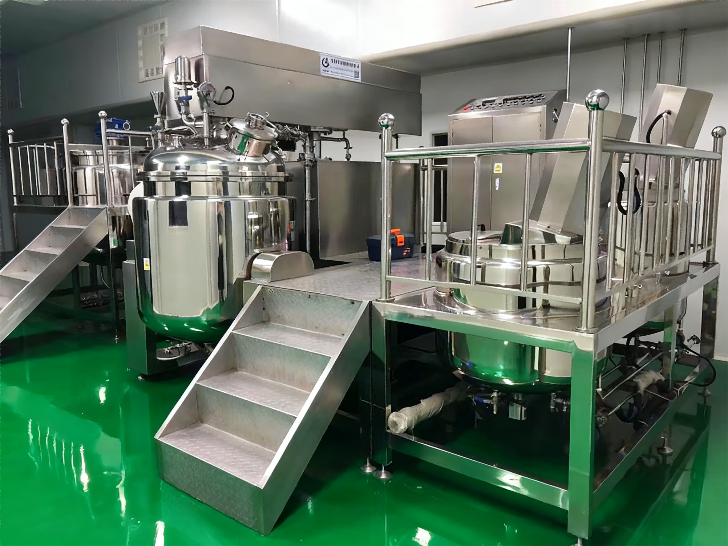 크림 진공 유화 균질기:핵심 특징 & 장점